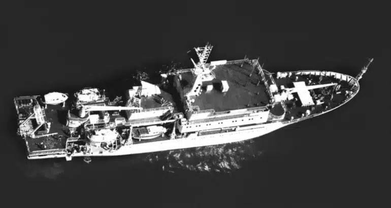 Русские научно-исследовательские суда «напрягают» израильскую подлодку в Балтийском море