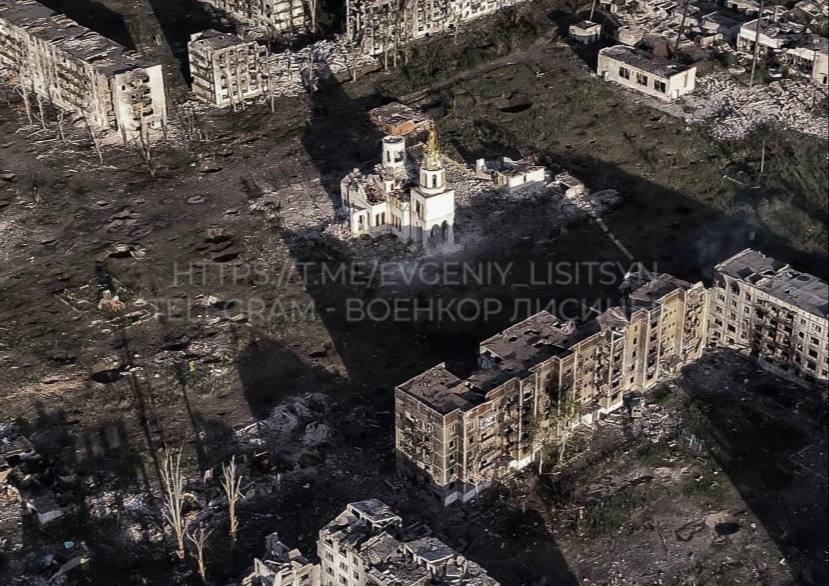 СМИ страны 404 публикуют кадры с Часов Яра