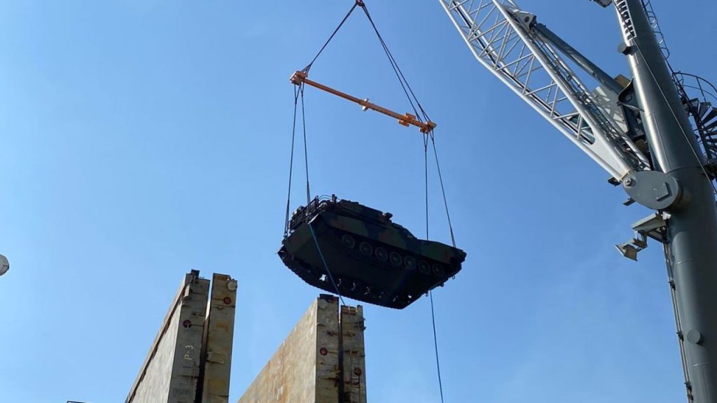 Польская армия получила последнюю партию танков M1A1 FEP Abrams из США в рамках контракта, подписанного в январе 2023 года