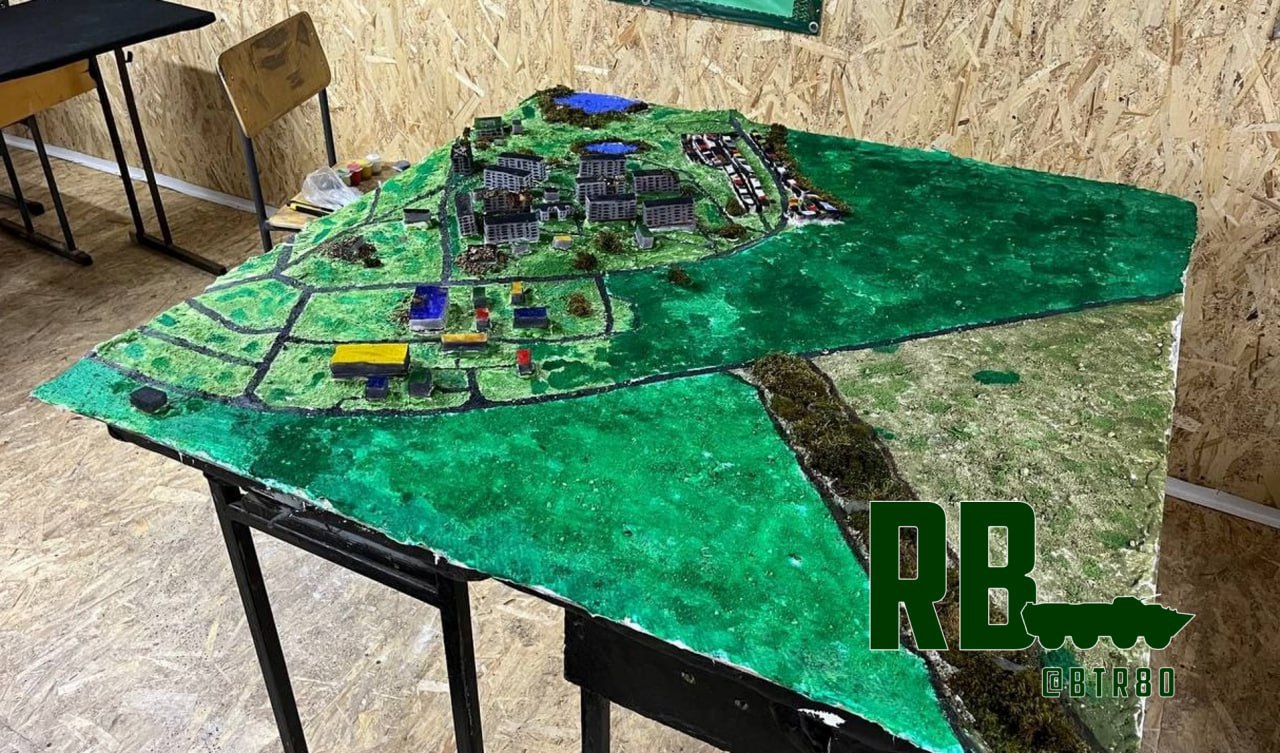 Детализированный макет микрорайона Гидростроителей в северо-восточной части поселка Очеретино на Авдеевском направлении