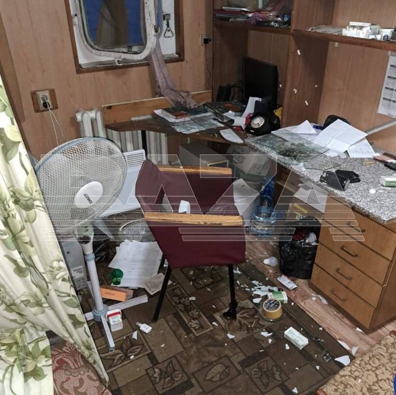 СМИ: ВСУ пытались атаковать буксир и баржу в Таганрогском заливе