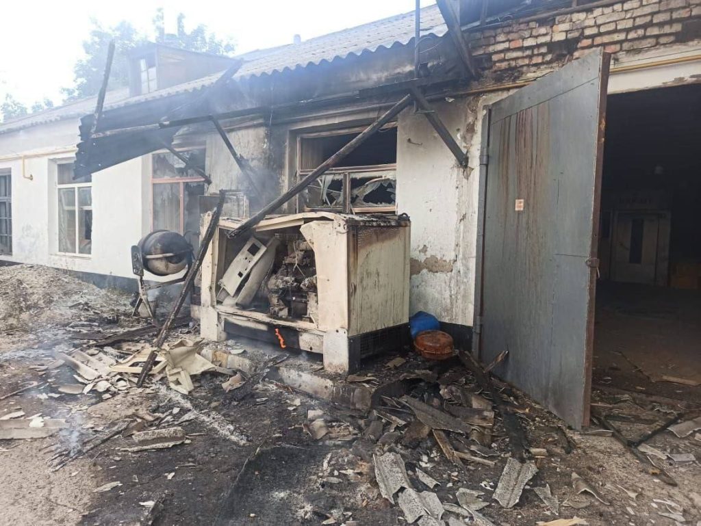 Украинские боевики дважды атаковали FPV-дронами здание единственной хлебопекарни в Алешках Херсонской области