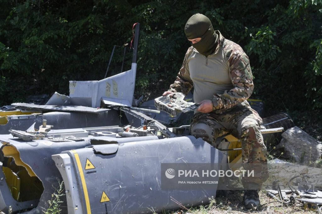 Обломки ракет Storm Shadow и ATACMS