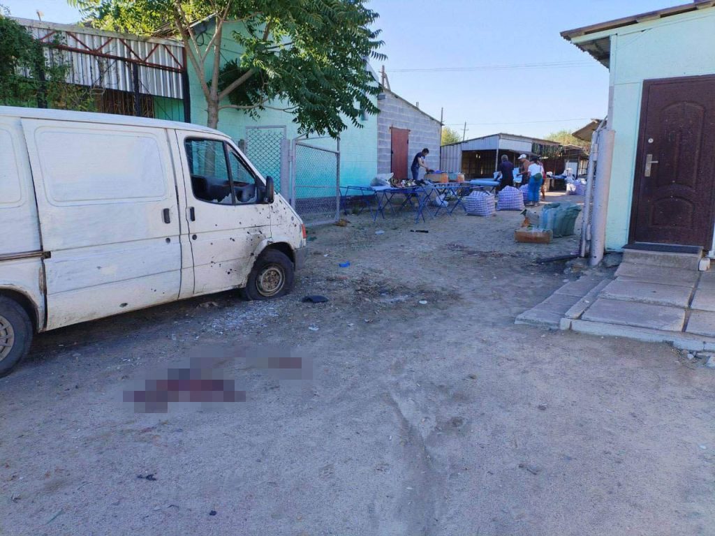 Женщина и два мужчины ранены из-за атаки украинского FPV-дрона