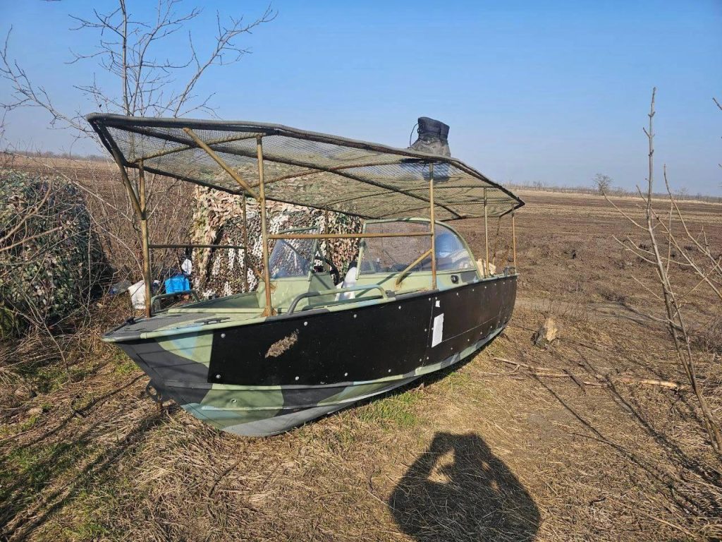 Российские лодки теперь также получили мангалы