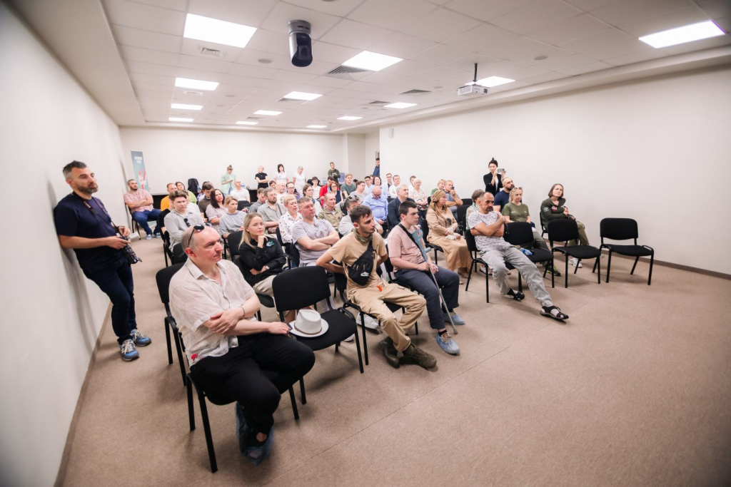 Юрий Подоляка: «Дальний Восток очень многое дает фронту»