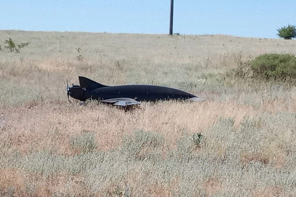 Упавший недалеко от мемориала Калиновская гора в Волгоградской области украинский дрон-камикадзе "Бобер"