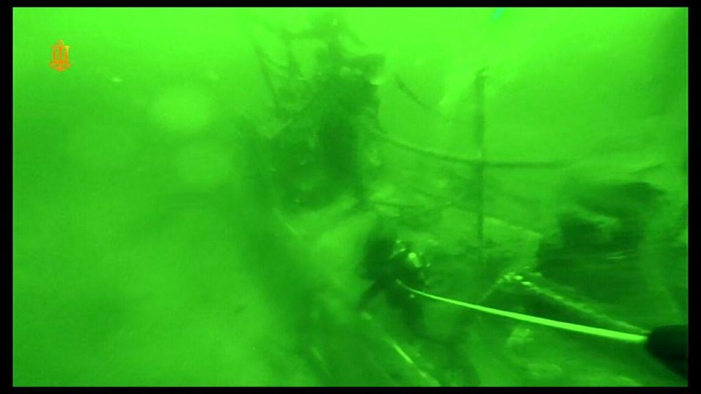 Десантно-штурмовой катер «Станіслав» (L450) проекта 58503 затонувший у острова Змеиный около 10:30 7 мая 2022 года, во время выполнения боевой задачи по высадке десанта на остров Змеиный