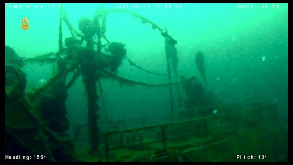 Десантно-штурмовой катер «Станіслав» (L450) проекта 58503 затонувший у острова Змеиный около 10:30 7 мая 2022 года, во время выполнения боевой задачи по высадке десанта на остров Змеиный