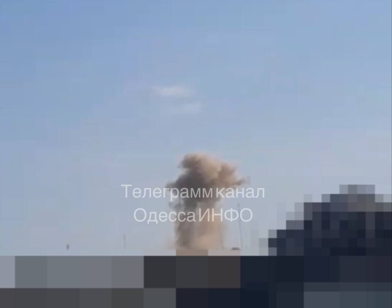 "Искандеры" поразили объекты врага в аэропорту Одессы и в порту Ильичевска (Черноморска)