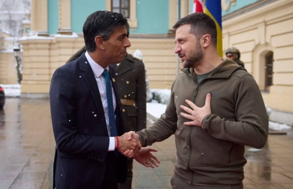 Политическое проклятье Зеленского: Риши Сунак признал поражение на выборах
