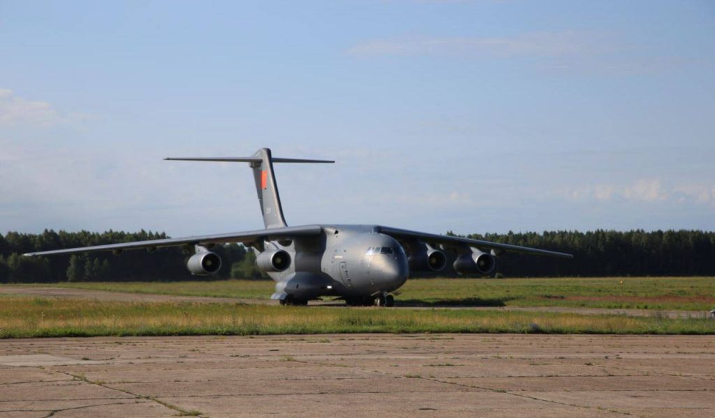 В Белоруссию прилетели военнослужащие армии Китая для совместных антитеррористической учений