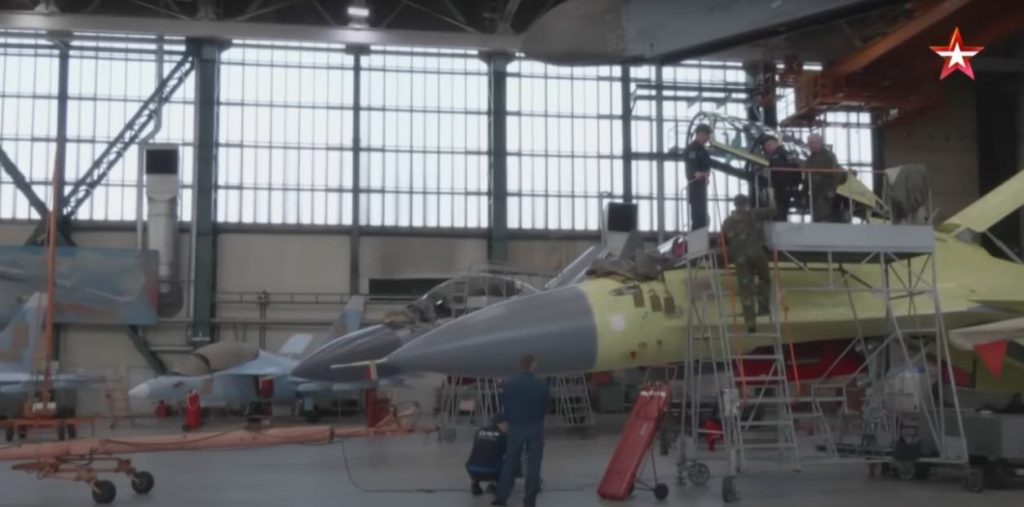 Производство истребителей Су-30СМ2 на Иркутском авиационном заводе