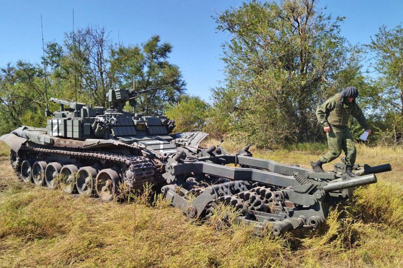 Процесс разминирования с помощью БМР-3М в зоне СВО