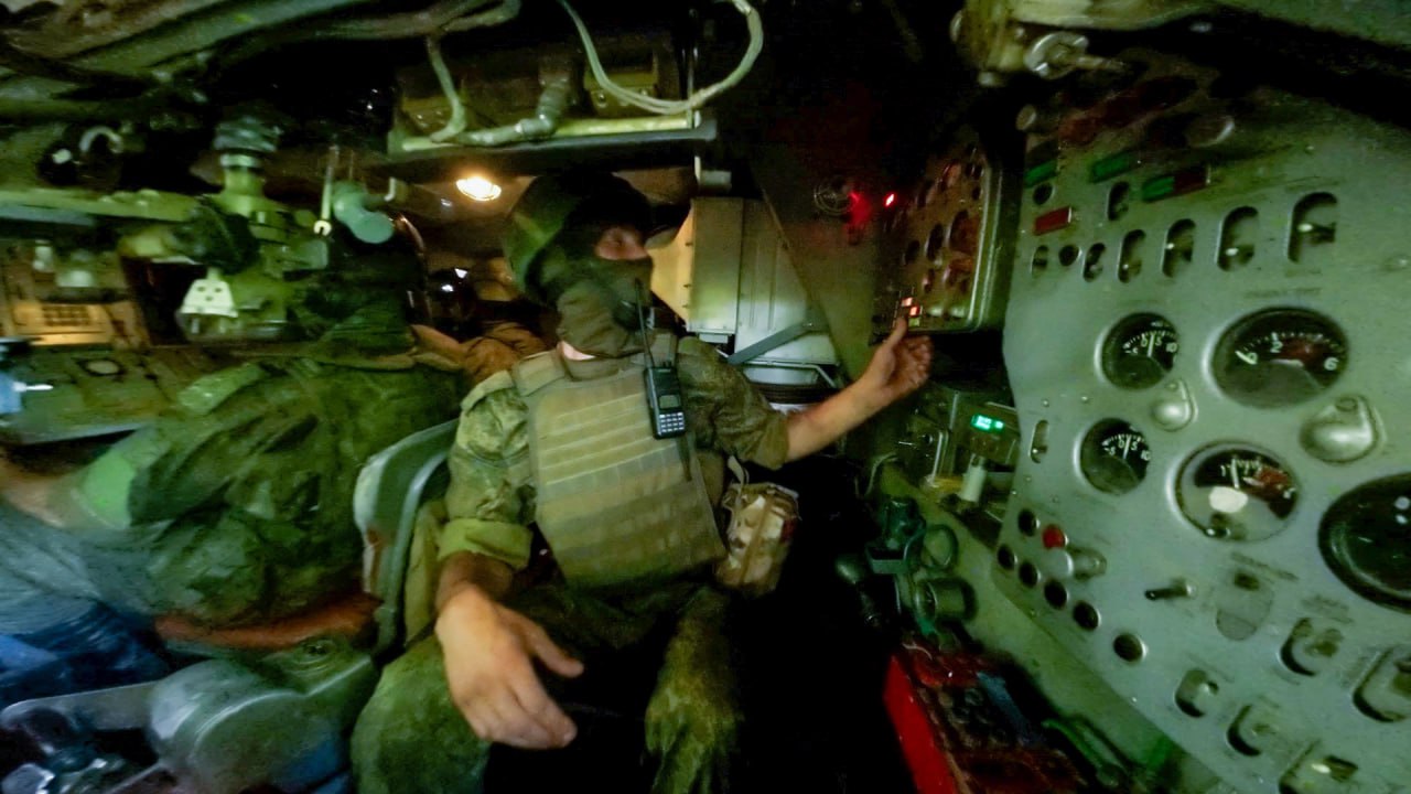 Экипаж «Бук-М2» группировки «Восток» из Бурятии прикрывает тыловые районы с самого начала специальной военной операции