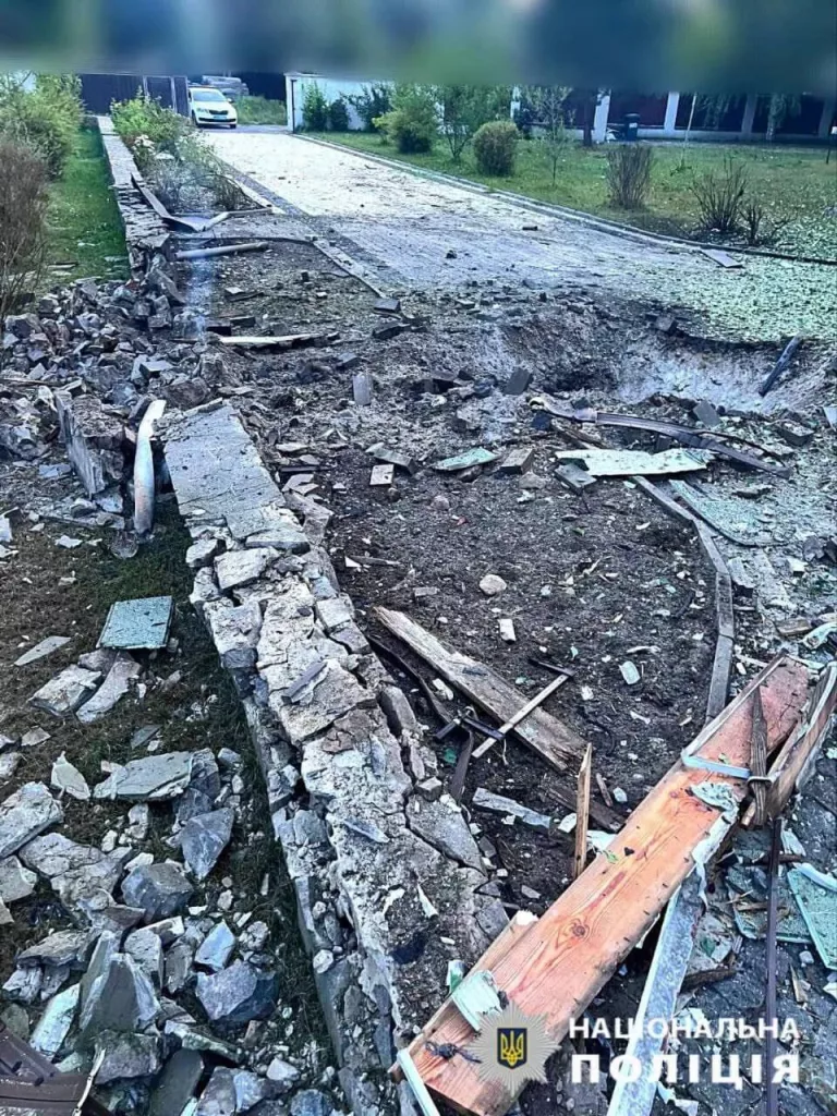 В дом Ильи Пономарева* под Киевом врезался беспилотник