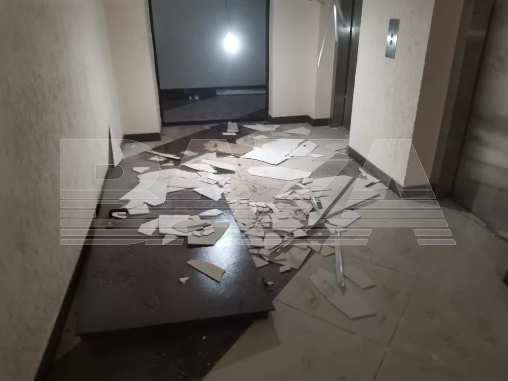 Видео из квартиры в ЖК «Волга Скай» в Саратове, в которую врезался беспилотник ВСУ