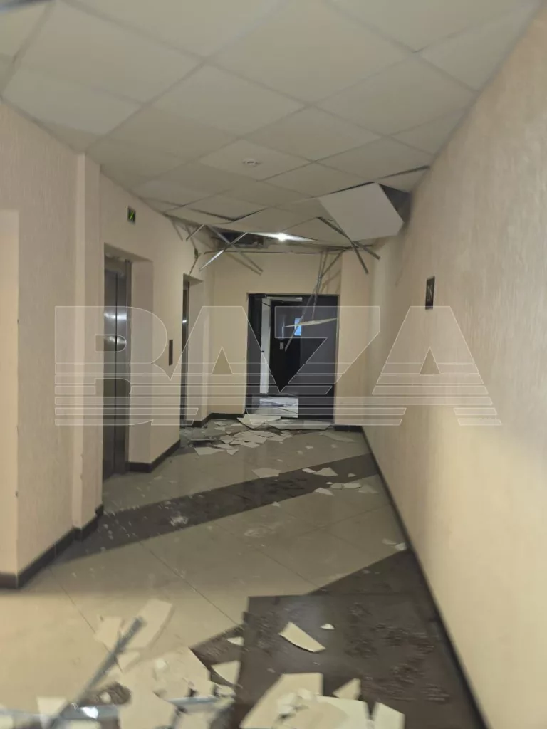 Видео из квартиры в ЖК «Волга Скай» в Саратове, в которую врезался беспилотник ВСУ