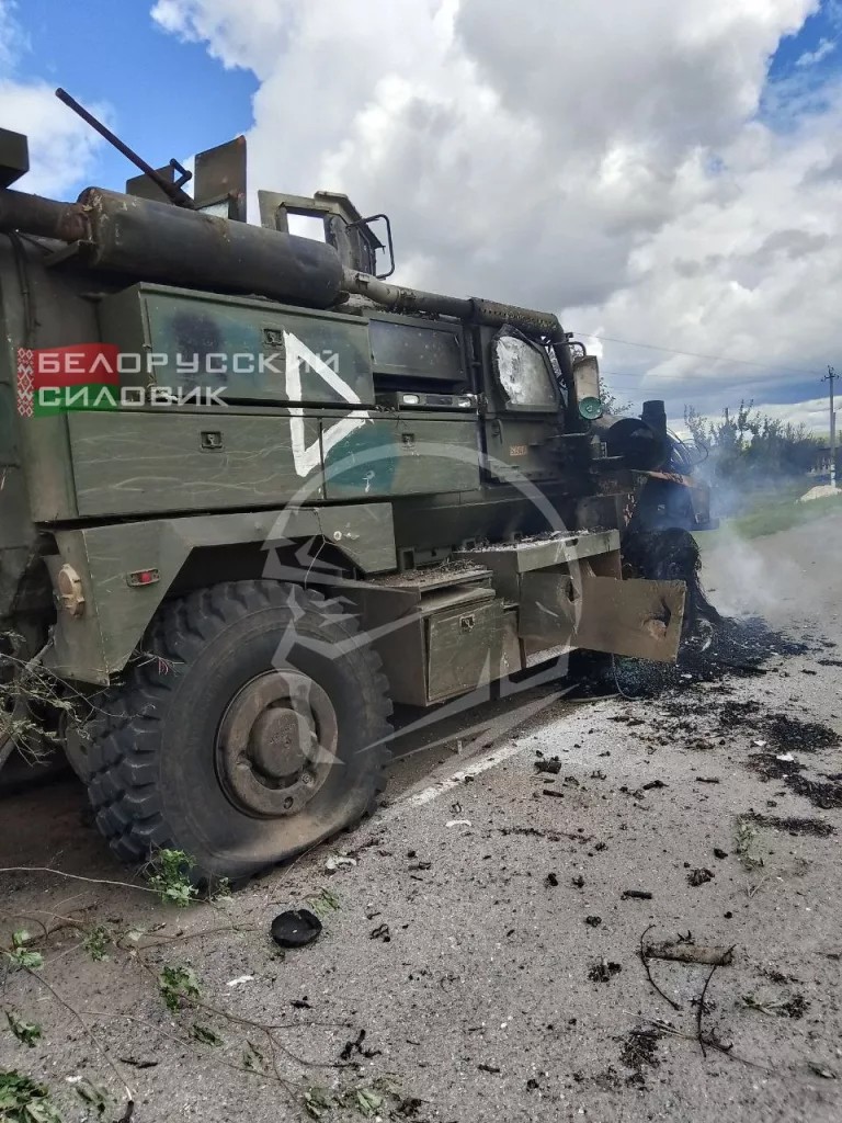 Морпехи 810 сожгли 11 единиц техники и положили большое количество личного состава ВСУ в Курской области