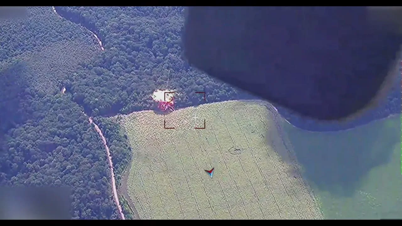 Уничтожение РСЗО HIMARS ударом ОТРК "Искандер-М" в Сумской области