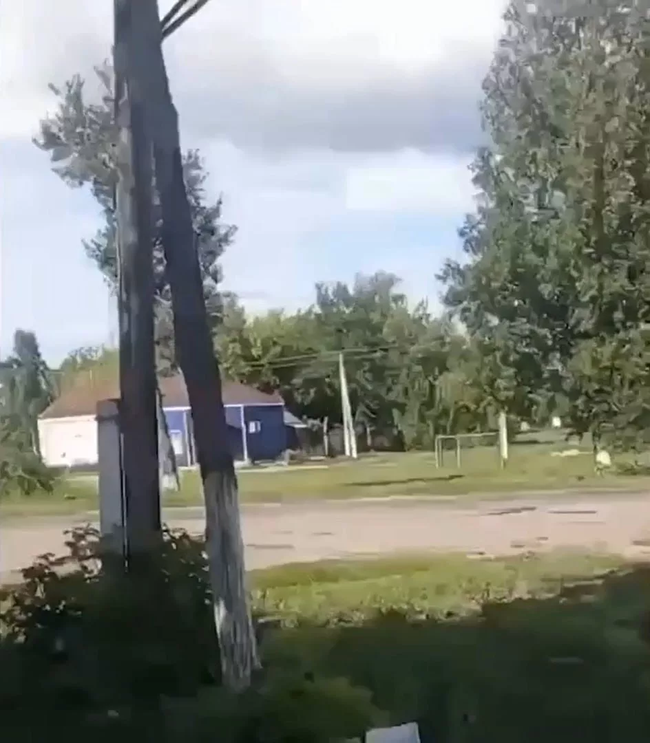 Противник заявляет о контроле над селом Апанасовка в Кореневском районе Курской области