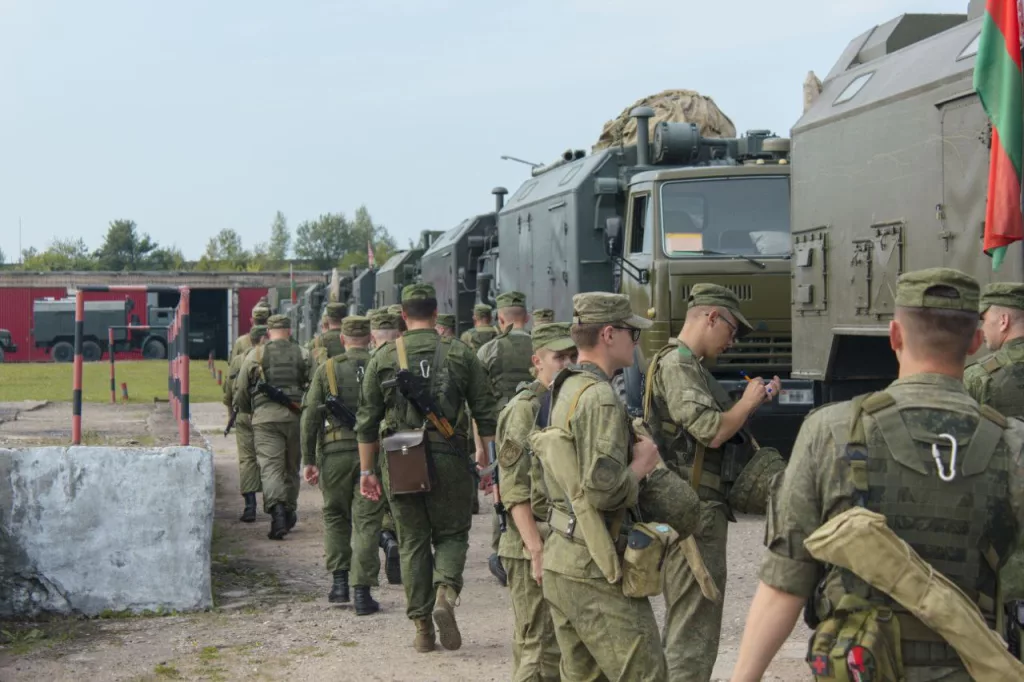 Подразделения армии Республики Беларусь продолжают перебрасываться на украинскую границу