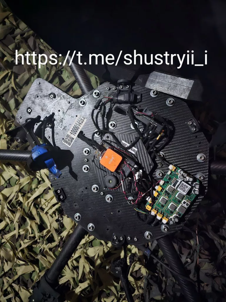 Направление Часов Яр, отжали у противника "Бабу-Ягу" почти целую, только черепушка треснула и нога отвалилась