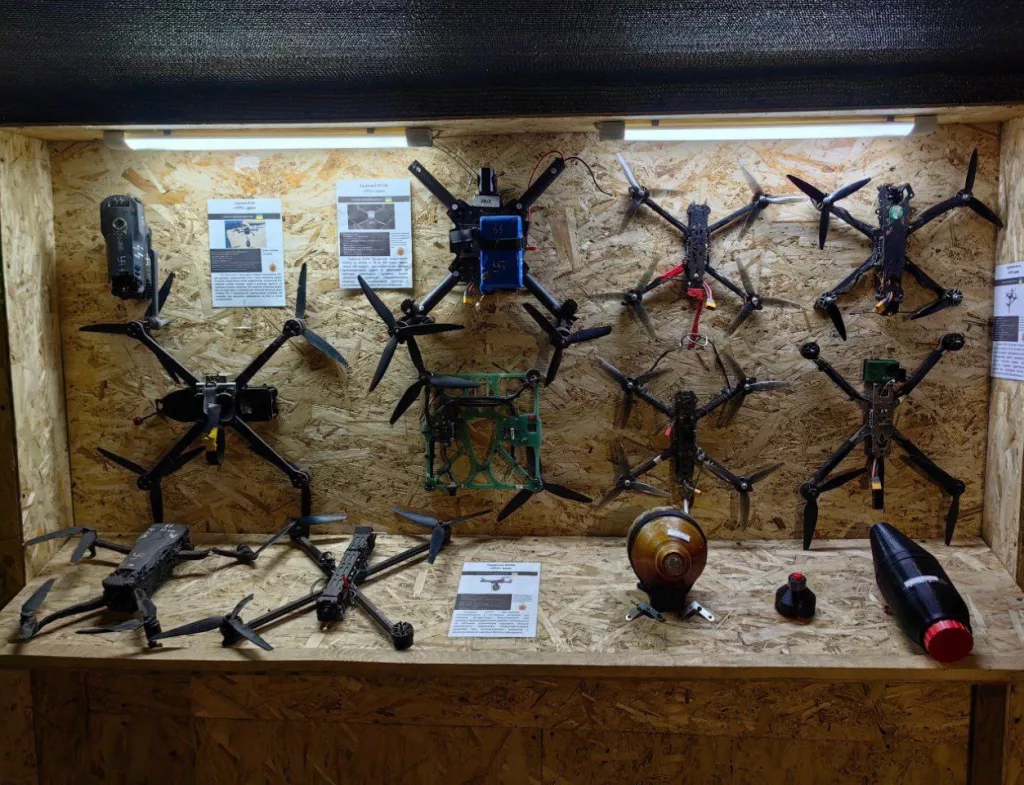 В отличии от первых дней войны, сегодня наши бойцы не удивляются наличию у противника тех или иных образцов западных образцов вооружения и техники