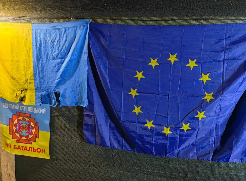 В отличии от первых дней войны, сегодня наши бойцы не удивляются наличию у противника тех или иных образцов западных образцов вооружения и техники