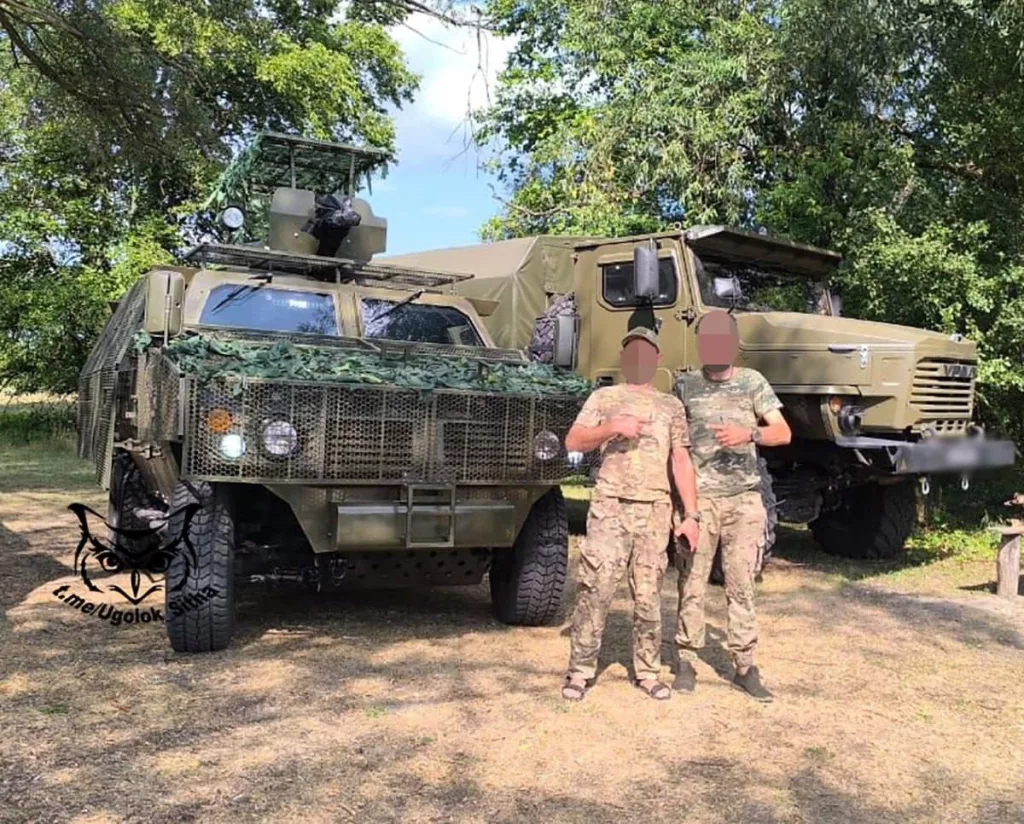 Бронеавтомобили Tiger производства китайской компании Shaanxi Baoji Special Vehicles Manufacturing в зоне СВО