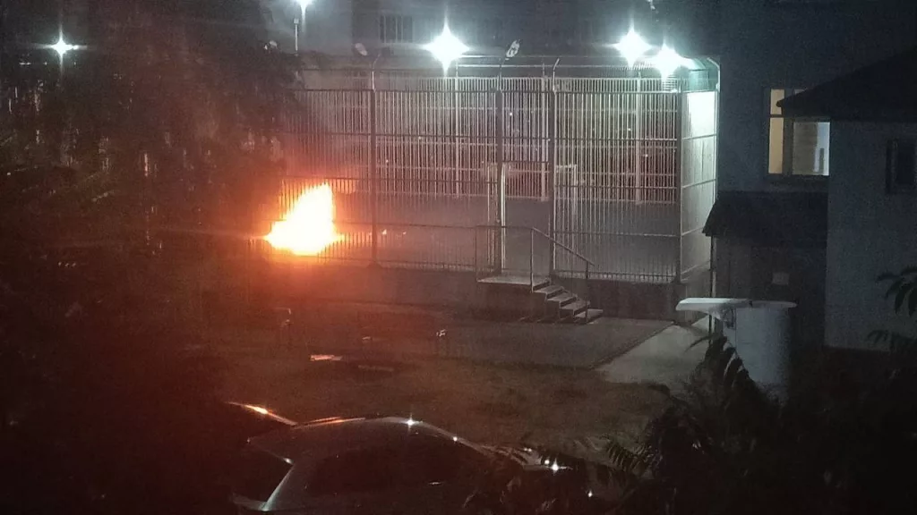 ПВО уничтожила и перехватила ночью 125 украинских беспилотников, сообщает Минобороны РФ