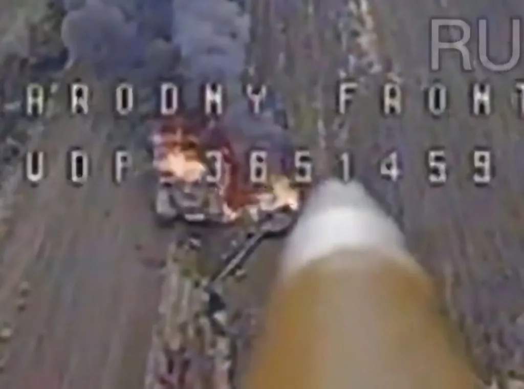 Дроноводы из отряда СпН "Вега" уничтожили украинский танк Т-64БВ точным попаданием fpv-дрона