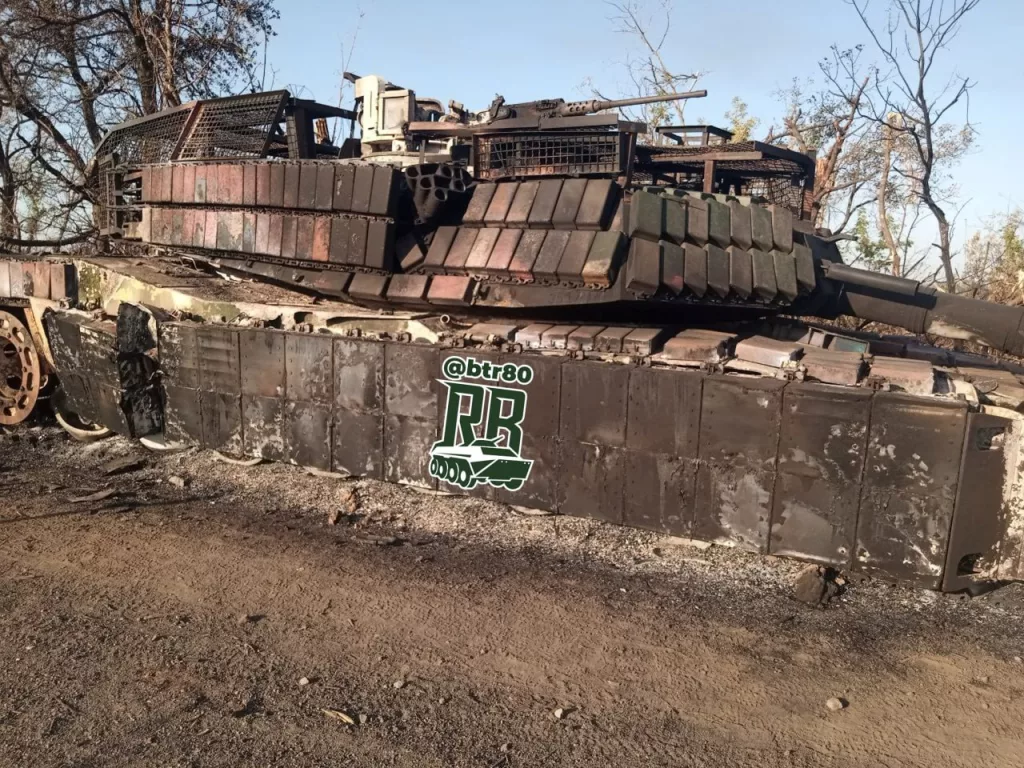 Между Желанным и Новожеланным бойцы «Центра» превратили американский Abrams в груду металла