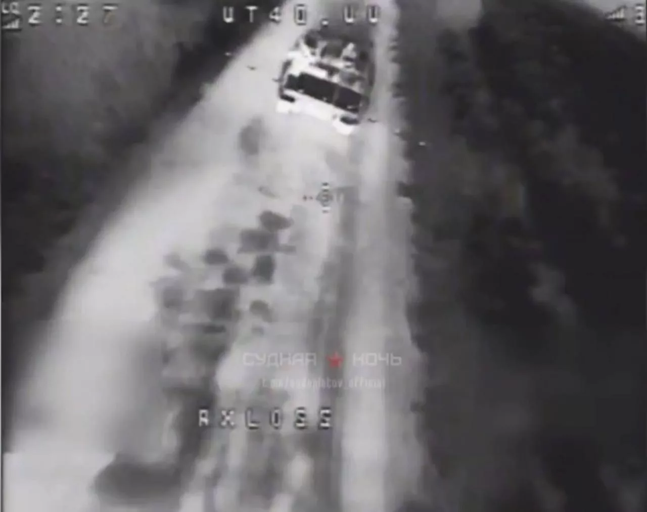 Подборка ночных ударов FPV-дронами ВТ-40 по технике ВСУ на Покровском направлении