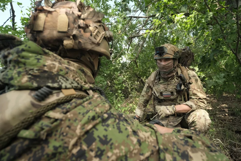 Снайперы группировки войск «Центр» прикрывают штурмовые подразделения в ходе наступательных действий на Авдеевском направлении