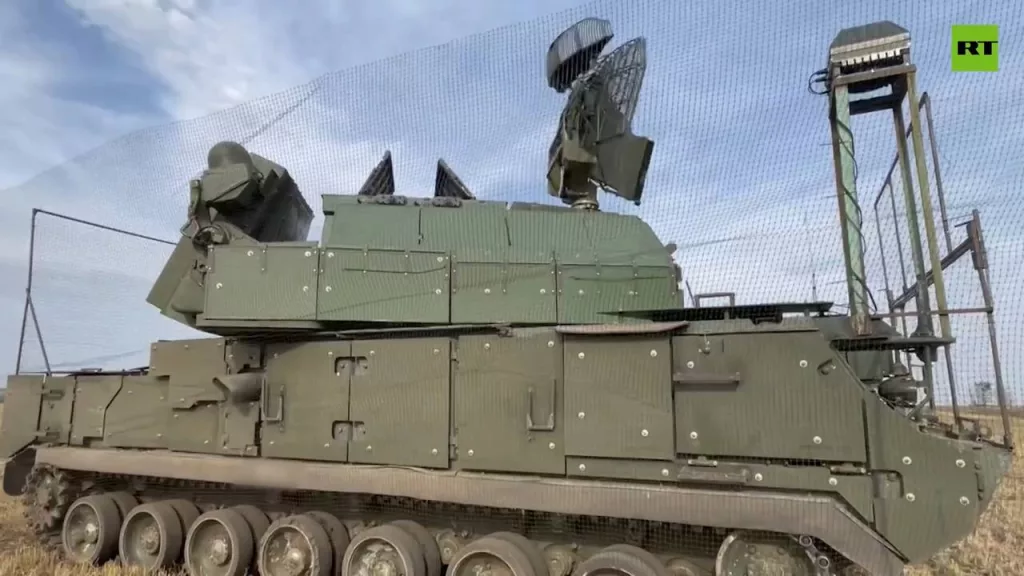 Боевая работа расчёта ЗРК 9К331 «Тор-М1» на Сватово-Кременском направлении