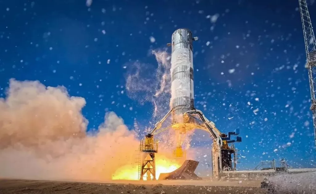 Прорыв в космических технологиях: Компания LandSpace успешно протестировала первую ступень ракеты Zhuque-3, достигая новых высот