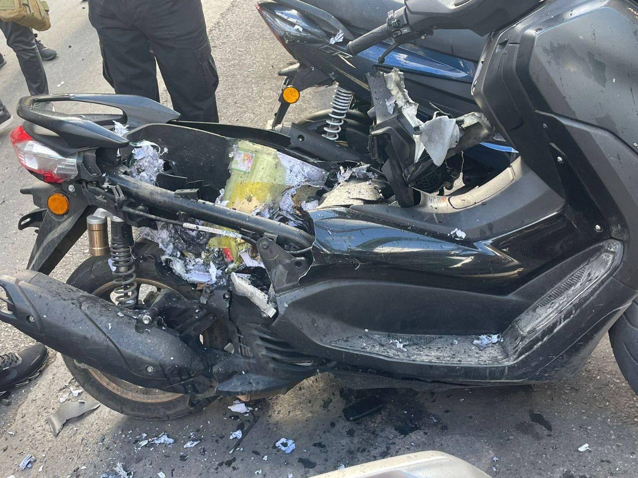 Более 100 человек пострадали в результате новых взрывов коммуникационных устройств, сообщает канал AL ADATH