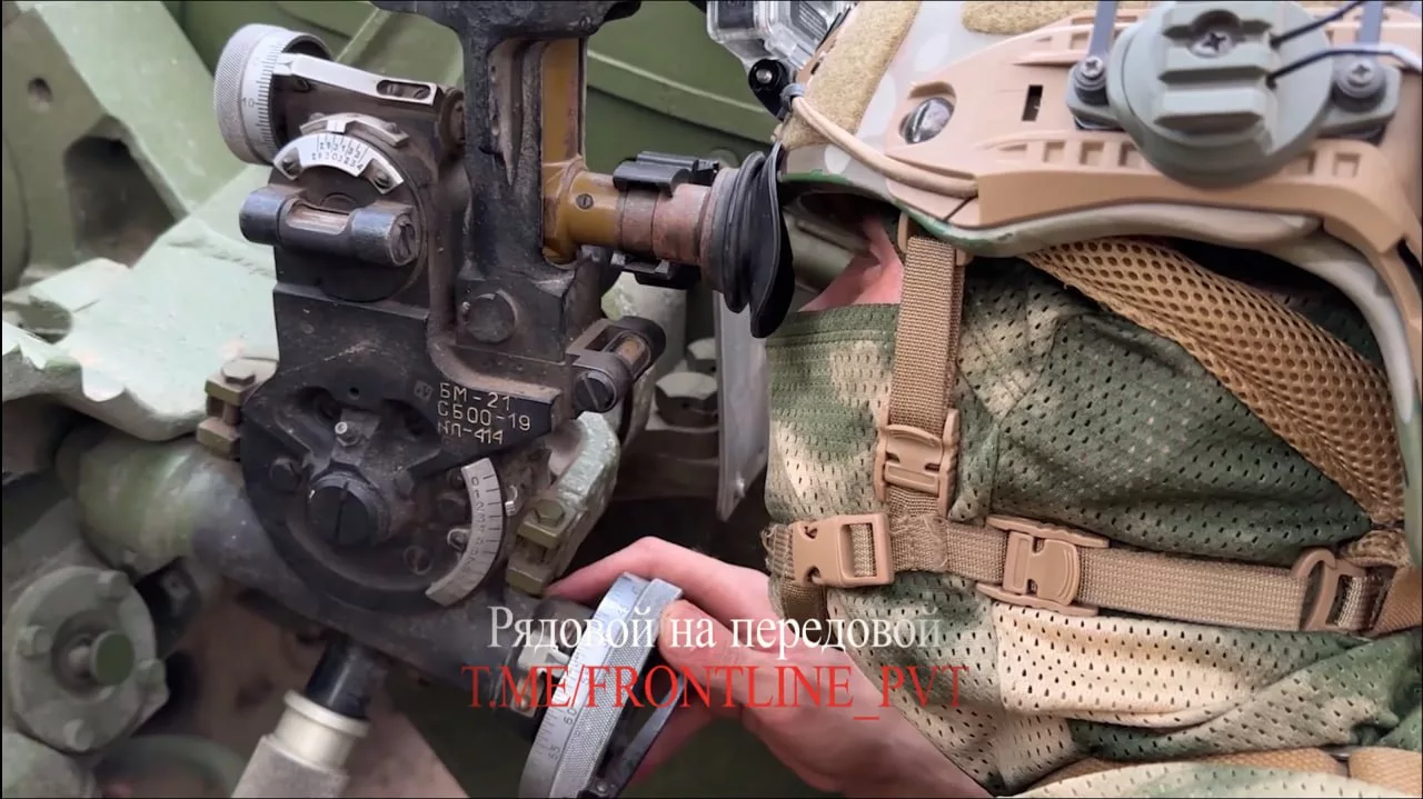 Орудия 2А36 «Гиацинт-Б» в работе