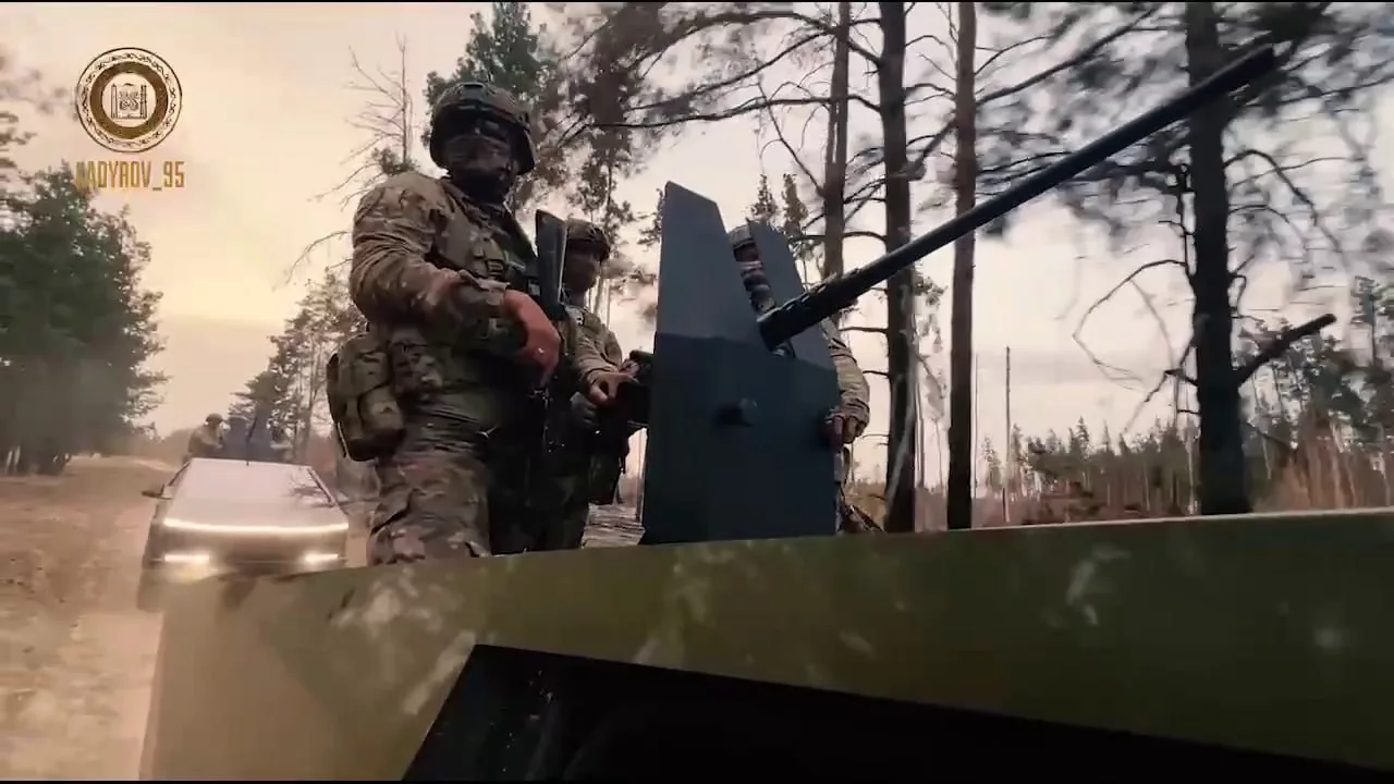 Два автомобиля Tesla Cybertruck вооруженные 12,7-мм пулемётами Browning M2 отправлены в зону СВО