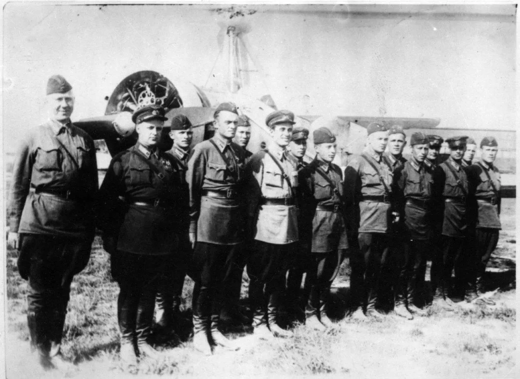 20 сентября 1934 года в небо под Москвой впервые поднялся «гибрид» самолета и вертолета – автожир А-7 «Красный инженер»