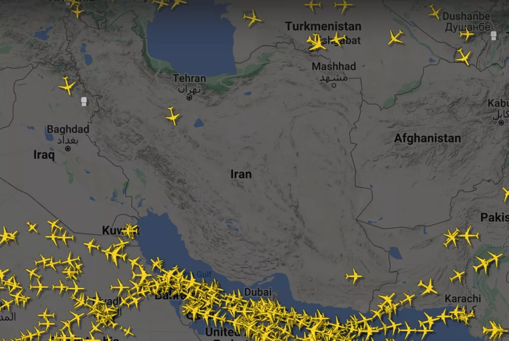 Небо над Ираном в ожидании израильского ответного удара