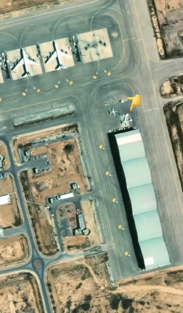 Также активно обсуждается версия, что ангары, по которым прилетело на авиабазе Неватим, использовались не для истребителей F-35I