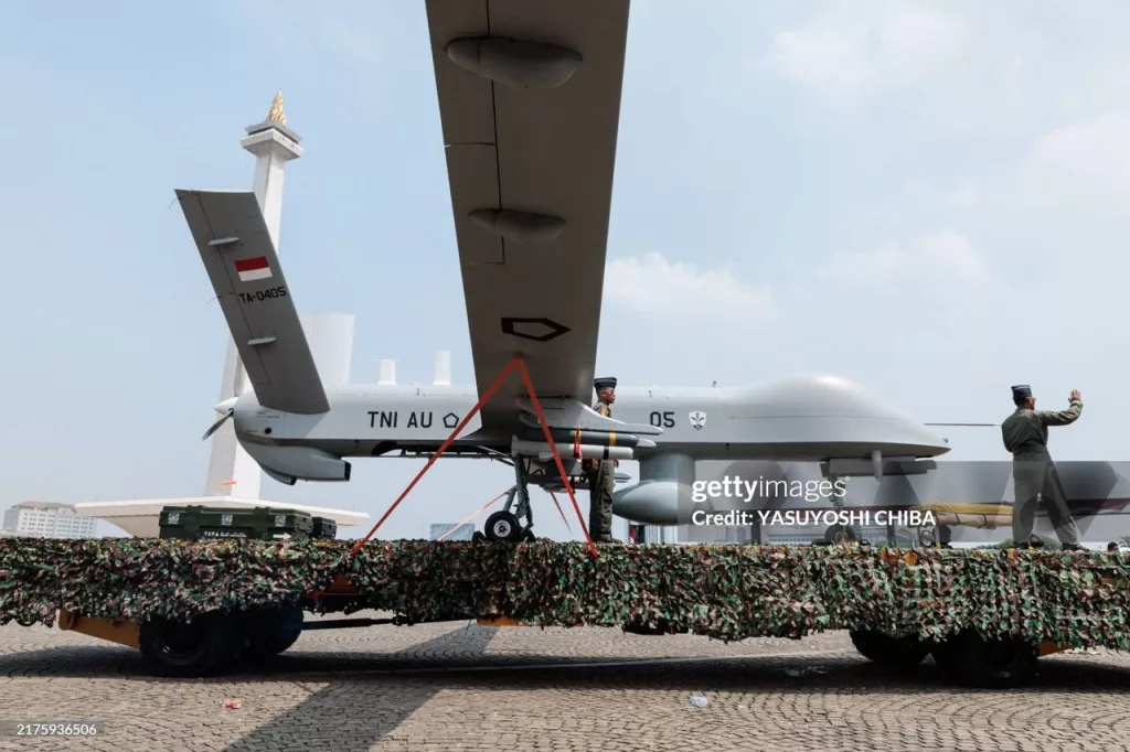 Разведывательно-ударный БПЛА СН-4B Вооружённых сил Индонезии