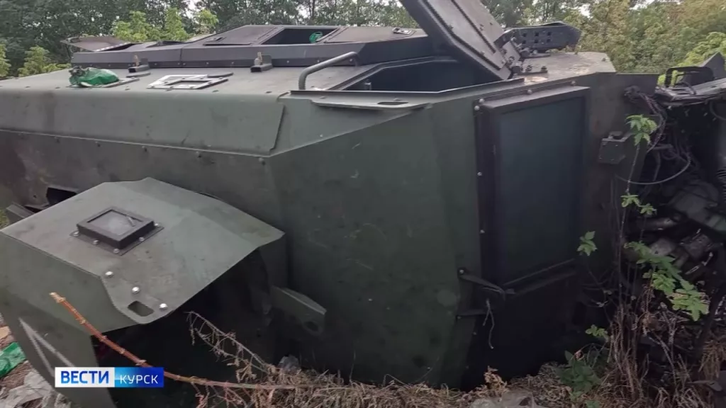 Канадская бронемашина Roshel Senator попала в руки российским бойцам в Курском приграничье