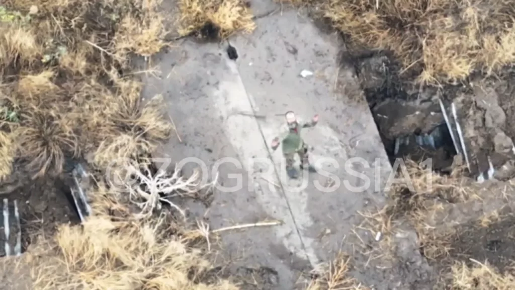 Подборка работы дроноводов и артиллеристов по ВСУ в районе села Плехово Курской области