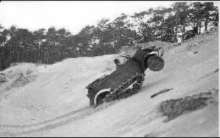 Kübelwagen Type 155 halftrack — это немецкий экспериментальный полугусеничный автомобиль