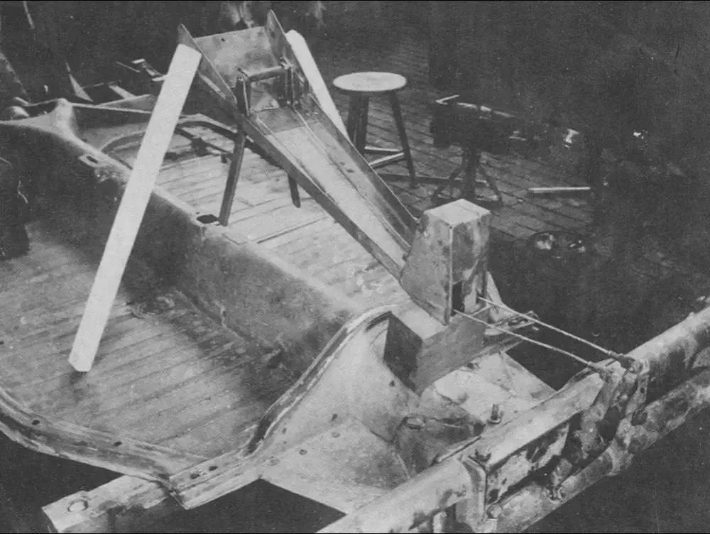 Kübelwagen Type 155 halftrack — это немецкий экспериментальный полугусеничный автомобиль