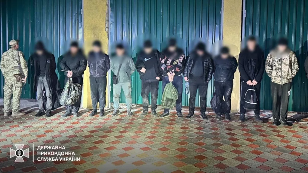 На границе Украины задержана очередная группа беглецов из концлагеря имени Зеленского