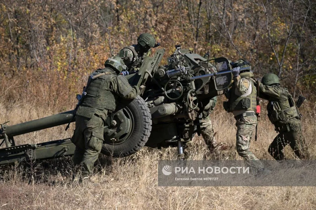 Боевая подготовка артиллеристов Центрального военного округа в ЛНР